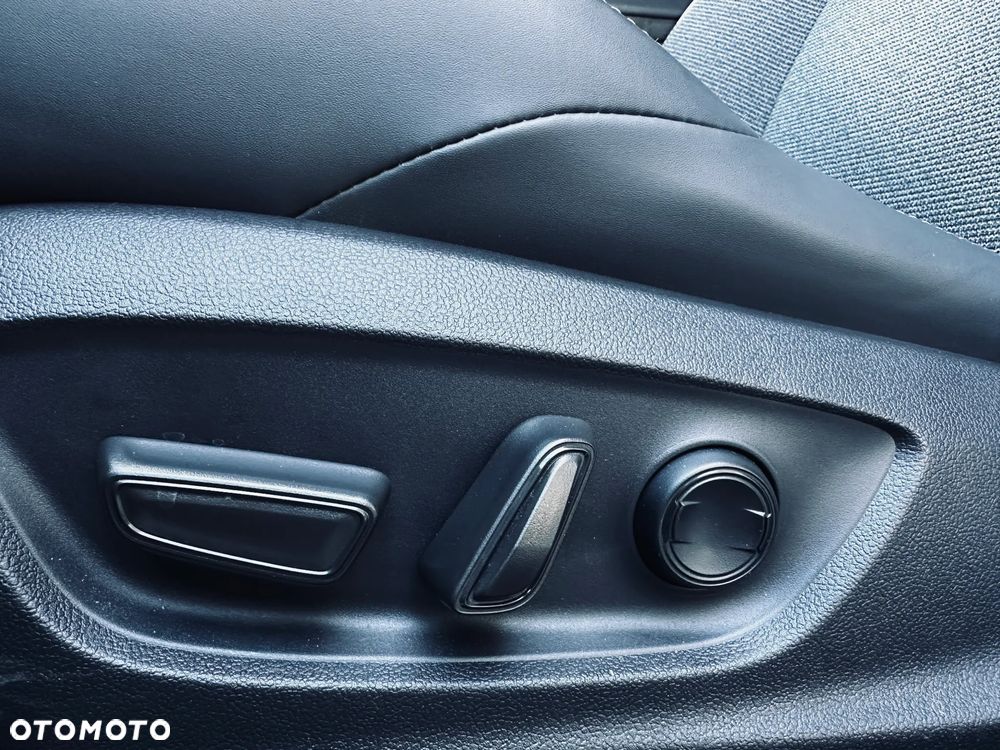 Toyota bZ4X 73.1kWh Style - 15