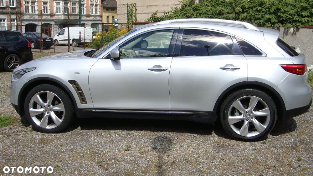 Infiniti FX FX37 S Premium - 8
