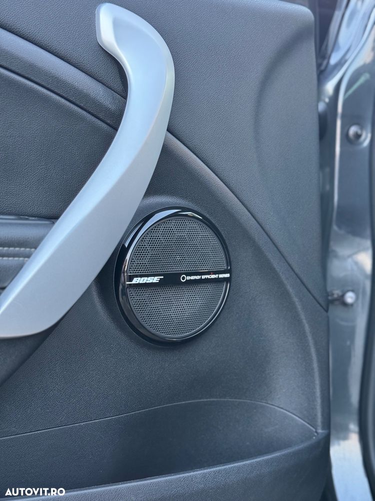 Renault Megane dCi 130 FAP BOSE Edition - 13