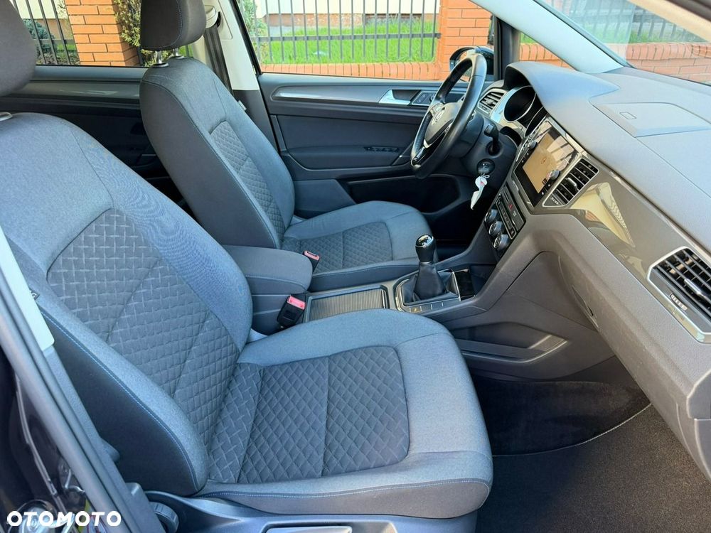Volkswagen Golf Sportsvan 1.5 TSI ACT OPF Highline - 20