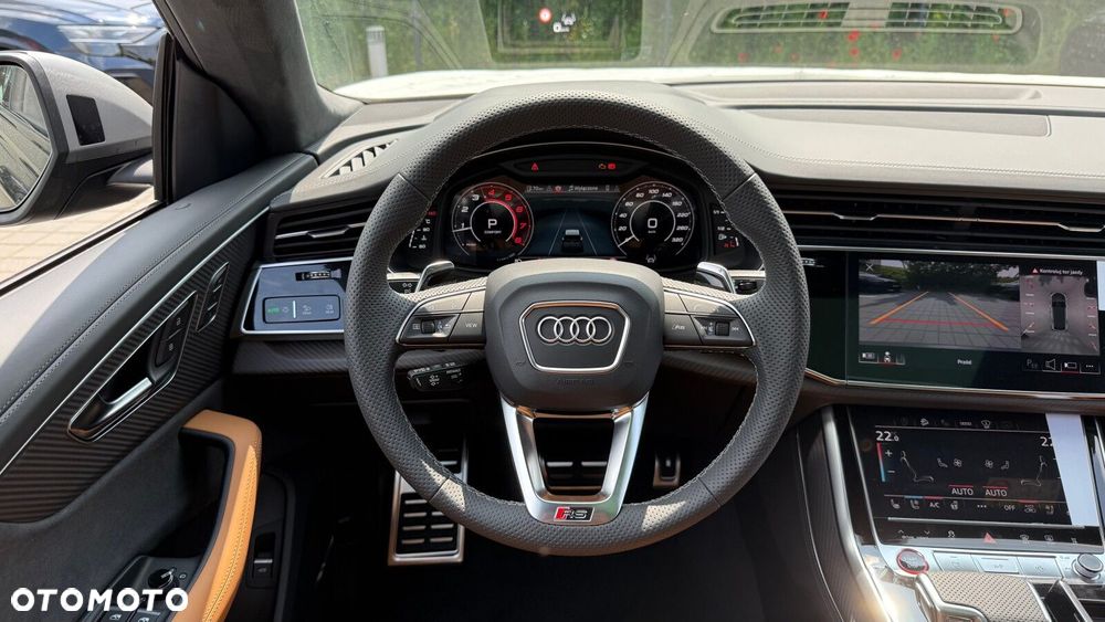 Audi RS Q8 - 16