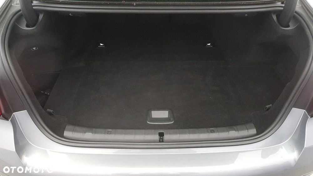 BMW Seria 5 - 17