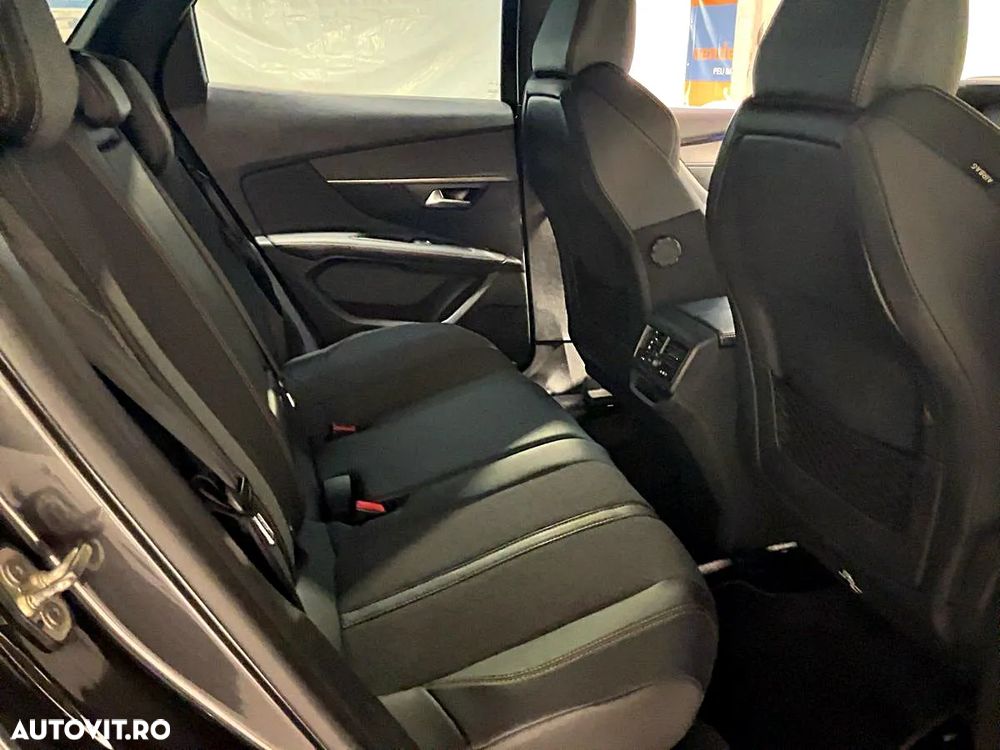 Peugeot 3008 1.2 PureTech Turbo S&S EAT6 GT-Line - 10