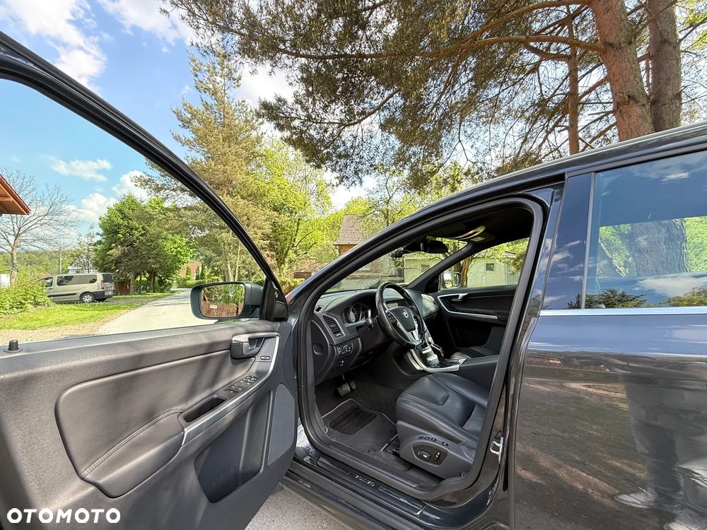 Volvo XC 60 D4 Geartronic Summum - 13