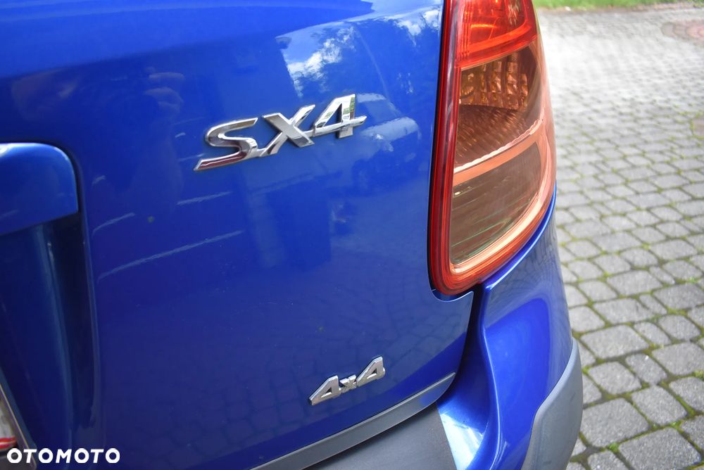 Suzuki SX4 1.6 VVT 4x4 Comfort - 34