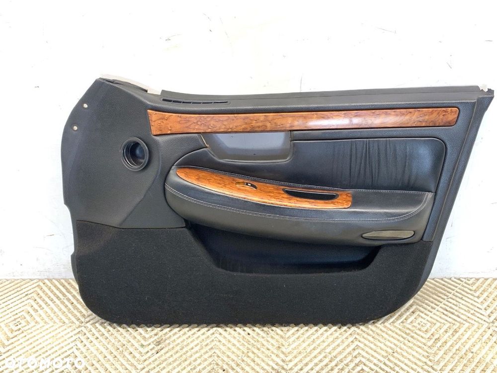 BOCZEK DRZWI PRAWY PRZÓD  SSANGYONG CHAIRMAN (HT_) 1997 - 2022 3.2 165 kW [225 KM] benzyna 2011 - - 1
