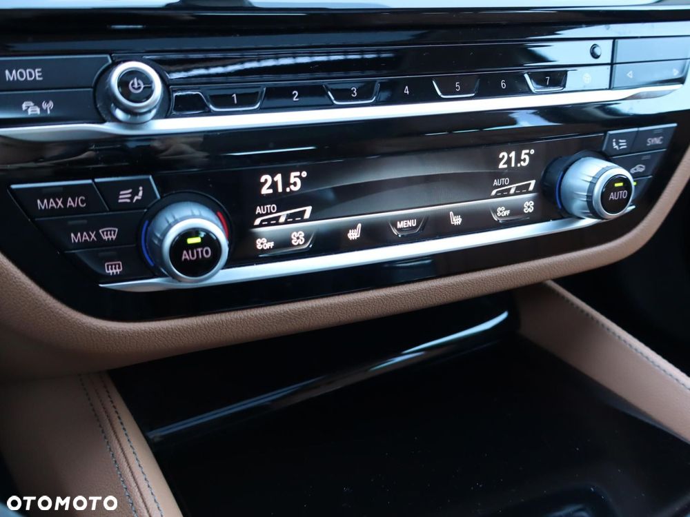 BMW Seria 5 - 11