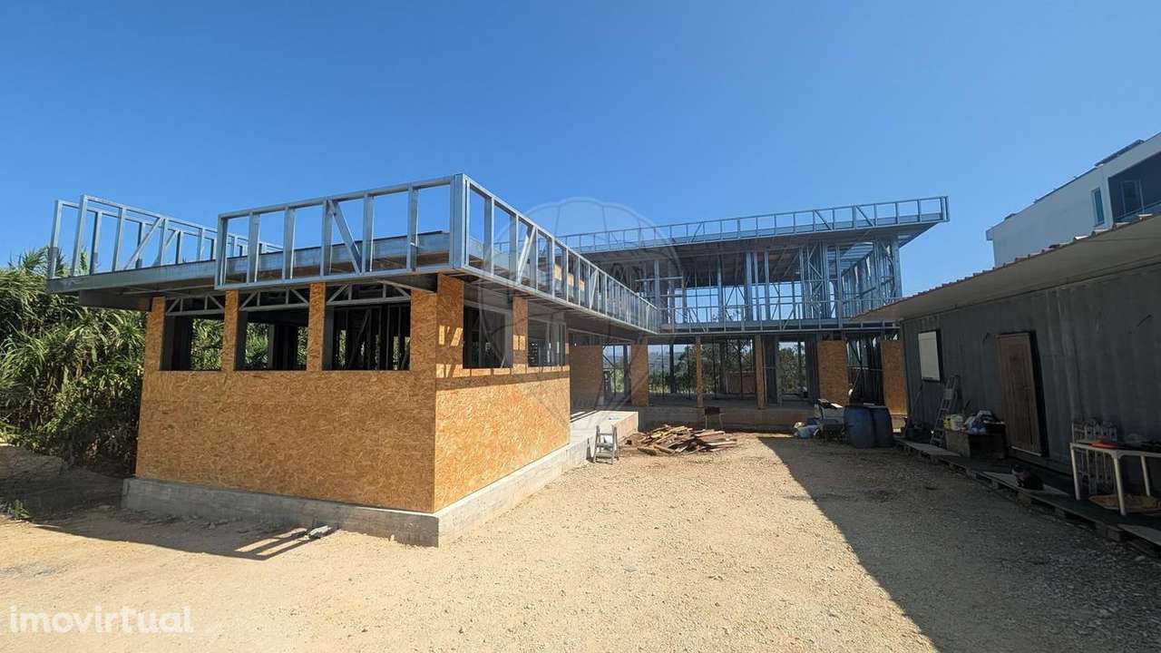 Moradia T4 para venda - Grande imagem: 2/32