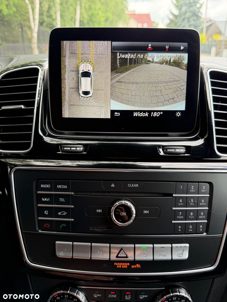 Mercedes-Benz GLE 350 d 4Matic 9G-TRONIC AMG Line - 20