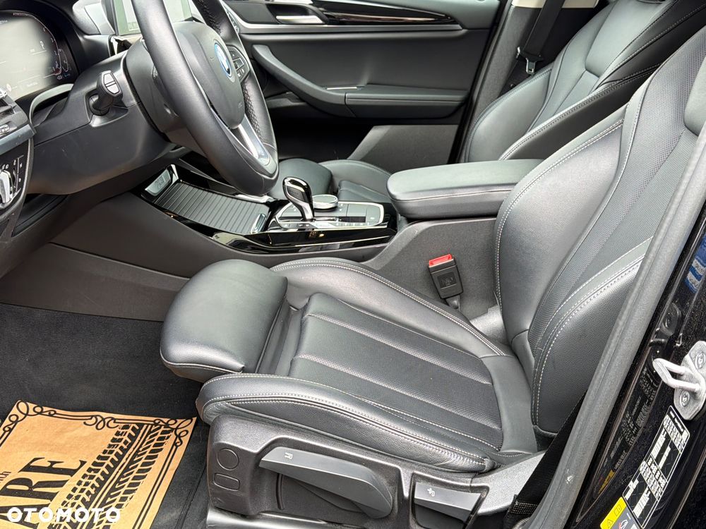 BMW X3 xDrive30e Luxury Line sport - 7