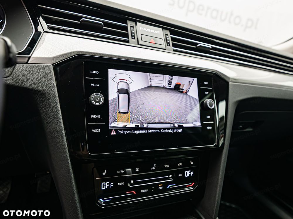 Volkswagen Passat - 17