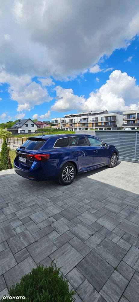Toyota Avensis 1.8 Selection - 9