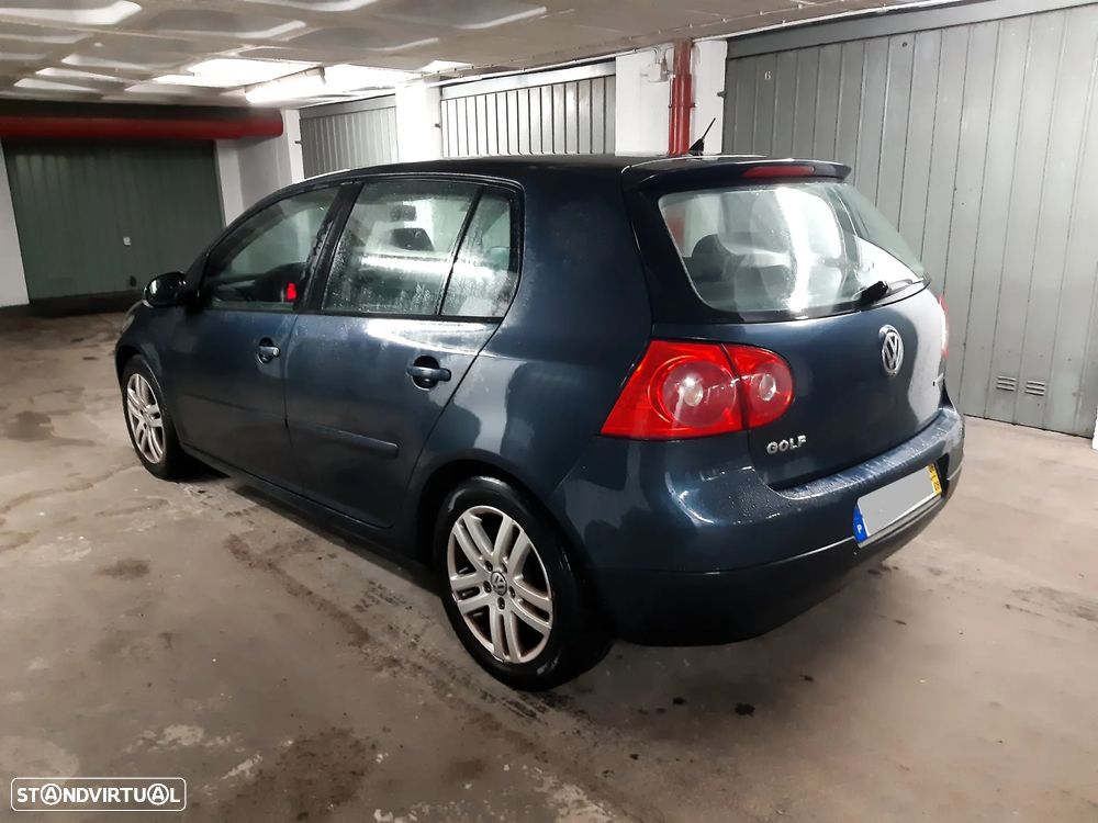 VW Golf 1.9 TDi BlueM. Confortline - 4