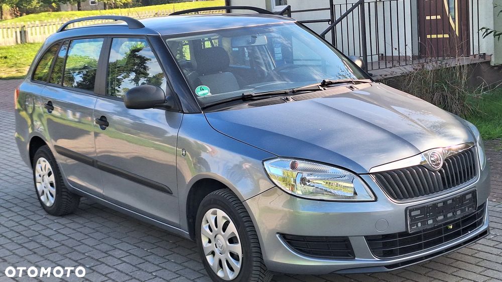 Skoda Fabia 1.2 TSI Ambiente - 4