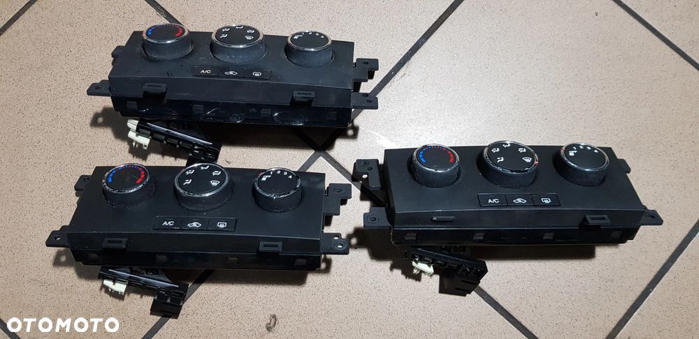 Chevrolet Captiva Lift Panel Nawiewu Klimatyzacji - 1
