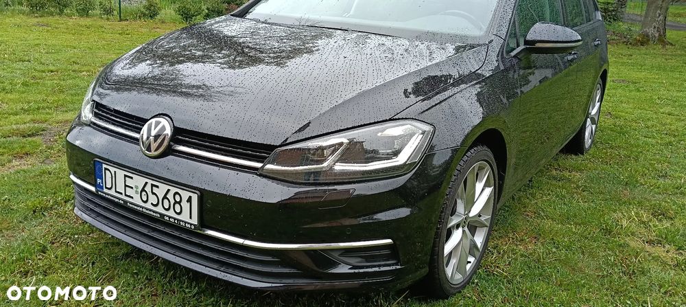 Volkswagen Golf - 1