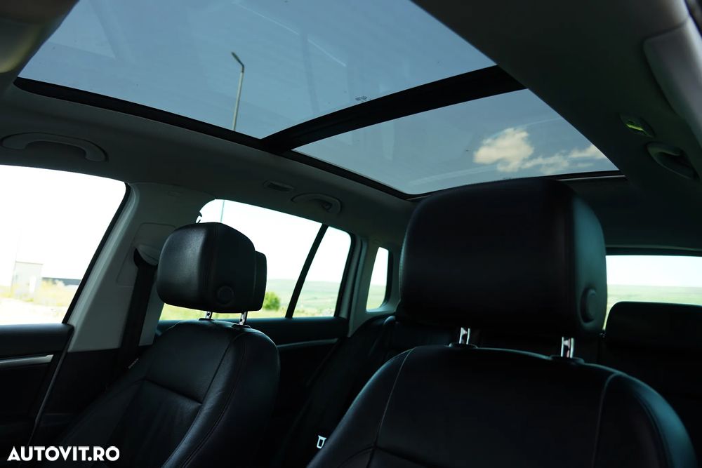 Volkswagen Tiguan - 23