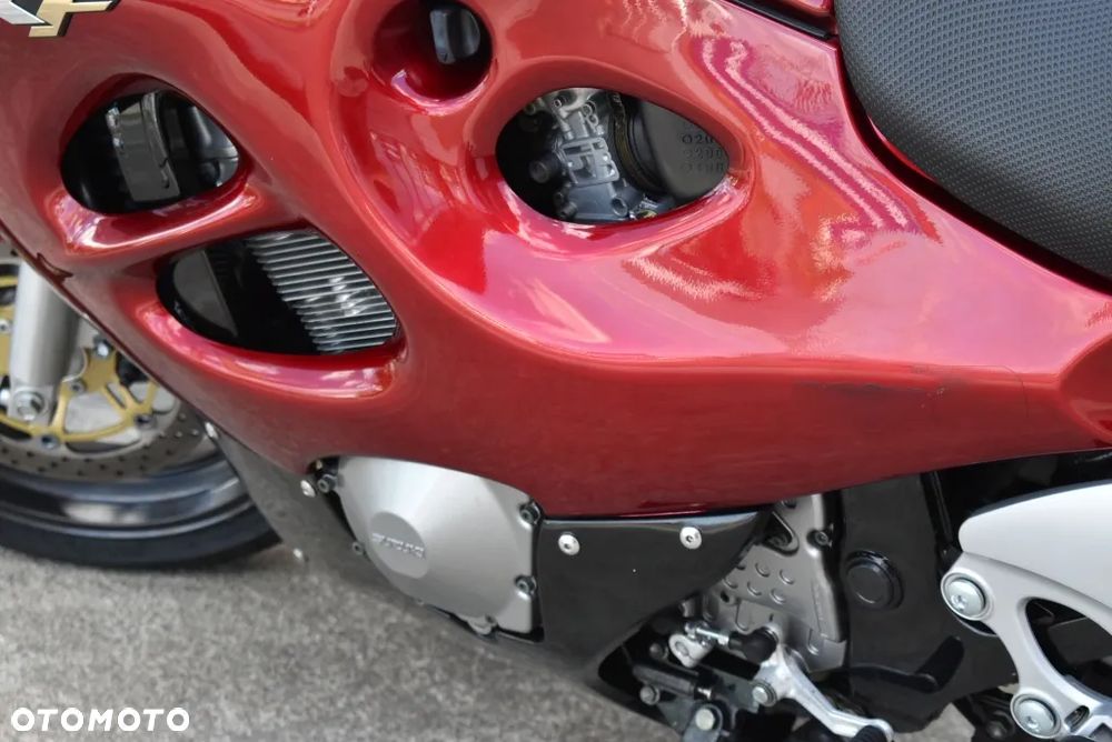 Suzuki GSX-F - Katana - 19