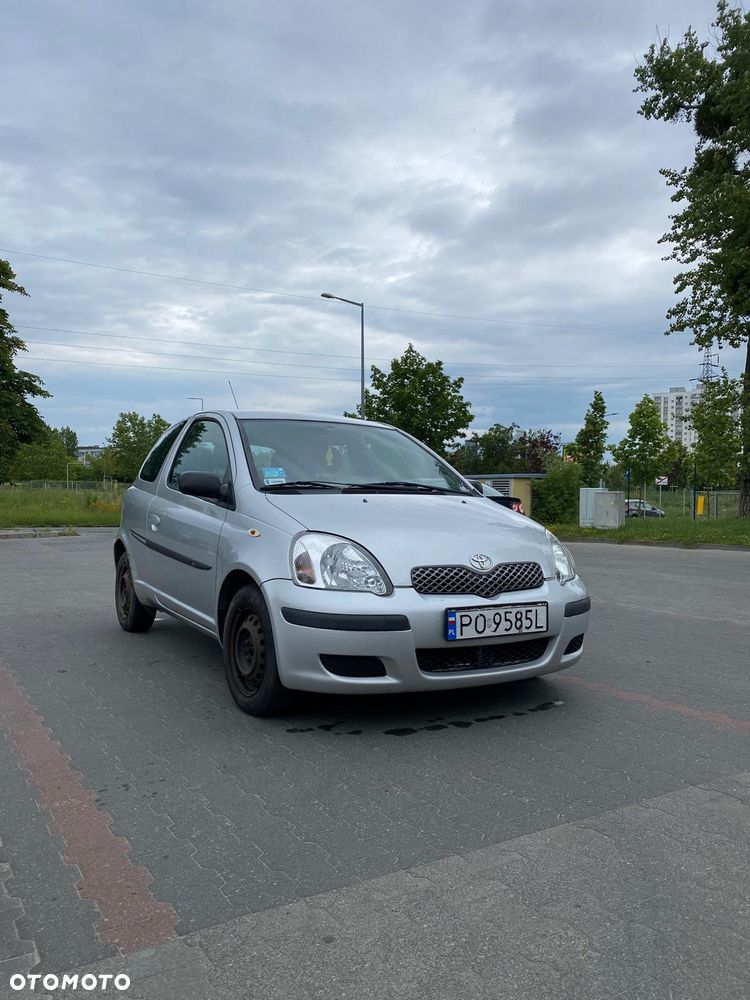 Toyota Yaris 1.3 Blue - 10