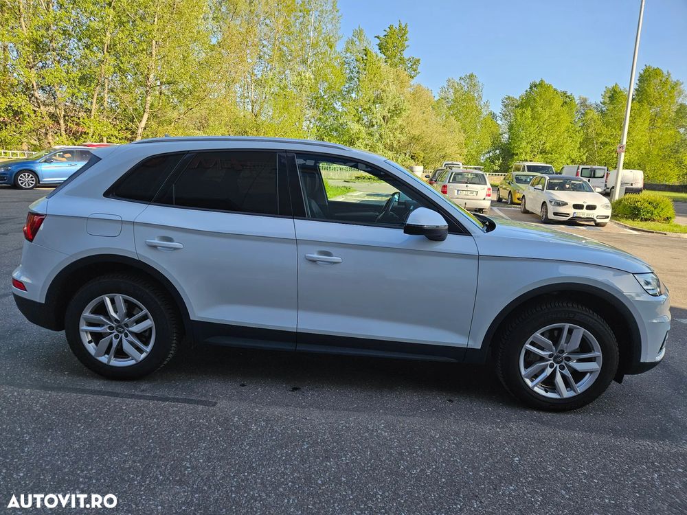 Audi Q5 2.0 40 TDI quattro S tronic Design - 13
