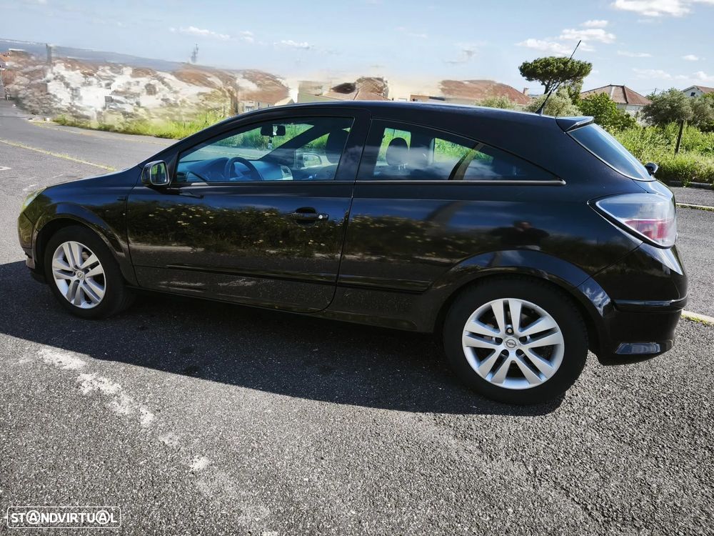 Opel Astra GTC 1.3 CDTI - 1