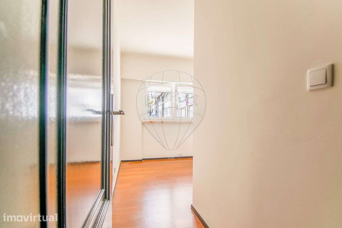 Apartamento T2 para arrendamento - Grande imagem: 4/13