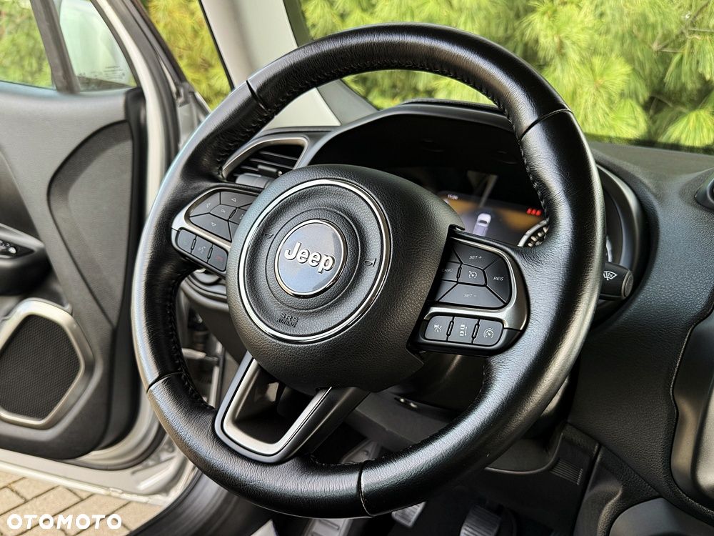 Jeep Renegade 1.4 MultiAir Limited - 36