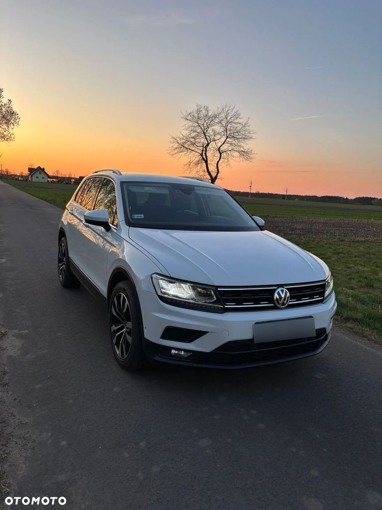 Volkswagen Tiguan 2.0 TDI SCR DSG ACTIVE - 9