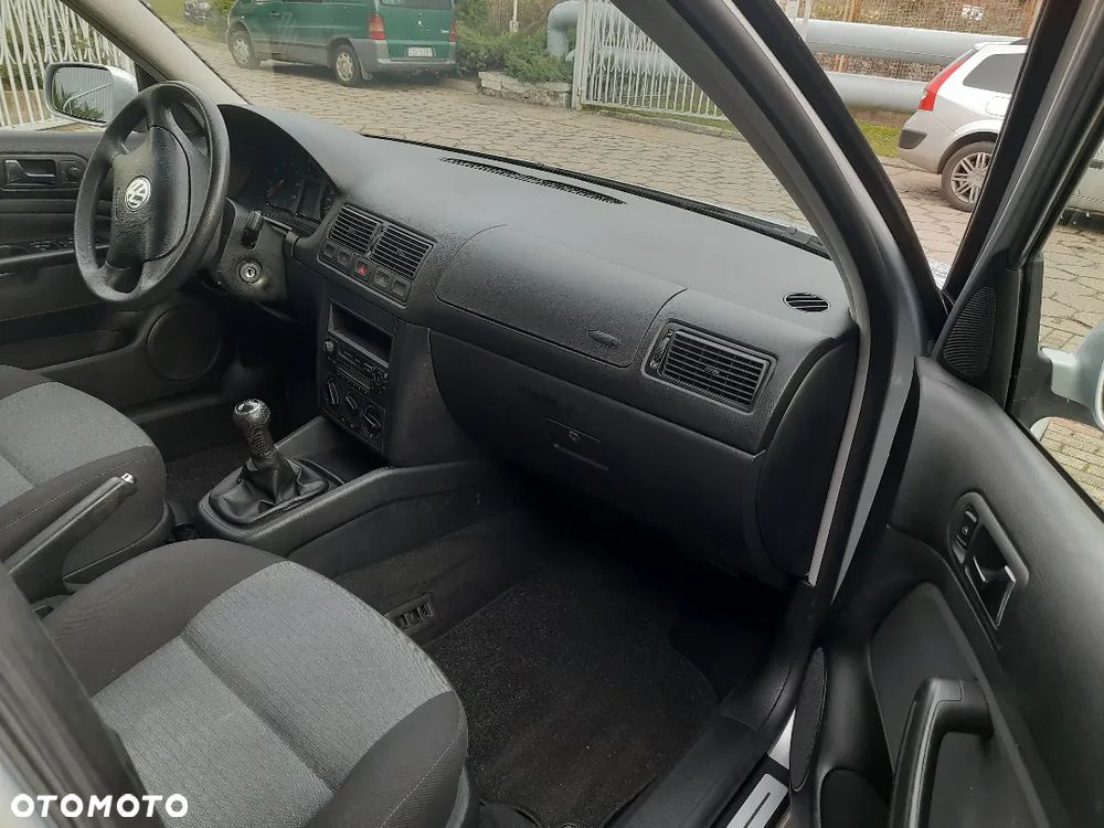 Volkswagen Golf Variant 1.6 Ocean - 10