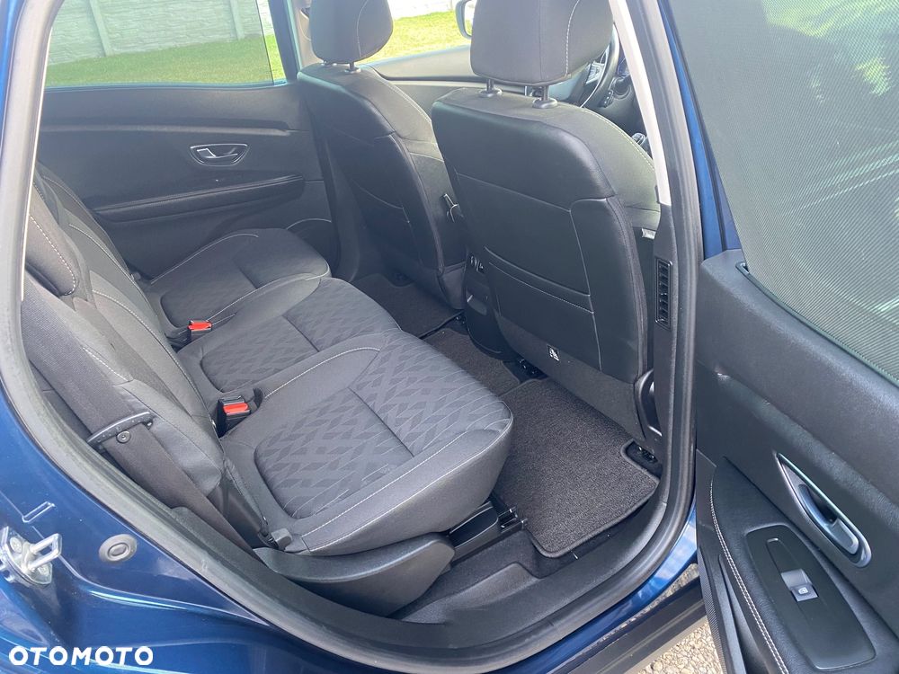 Renault Scenic BLUE dCi 120 LIMITED - 17