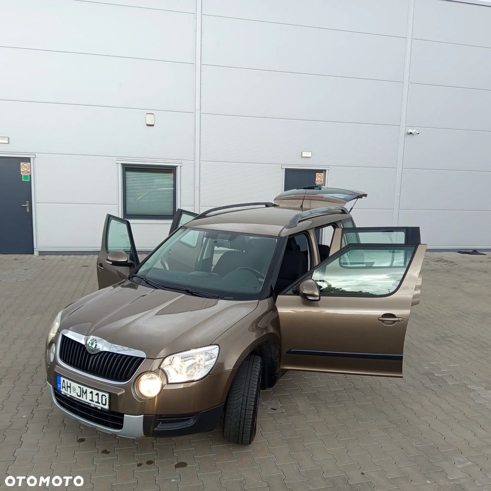 Skoda Yeti 1.4 TSI Experience PLUS EDITION - 27