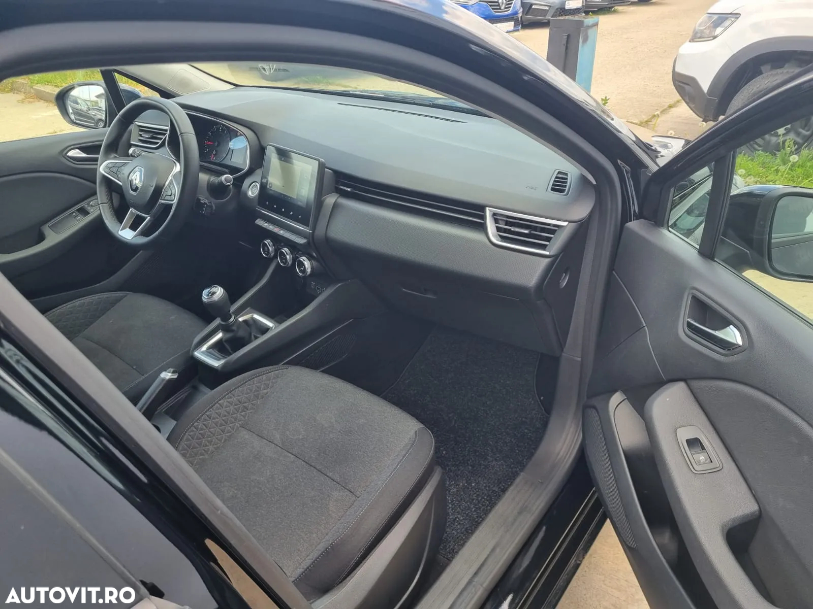 Renault Clio TCe 100 BUSINESS EDITION - 13