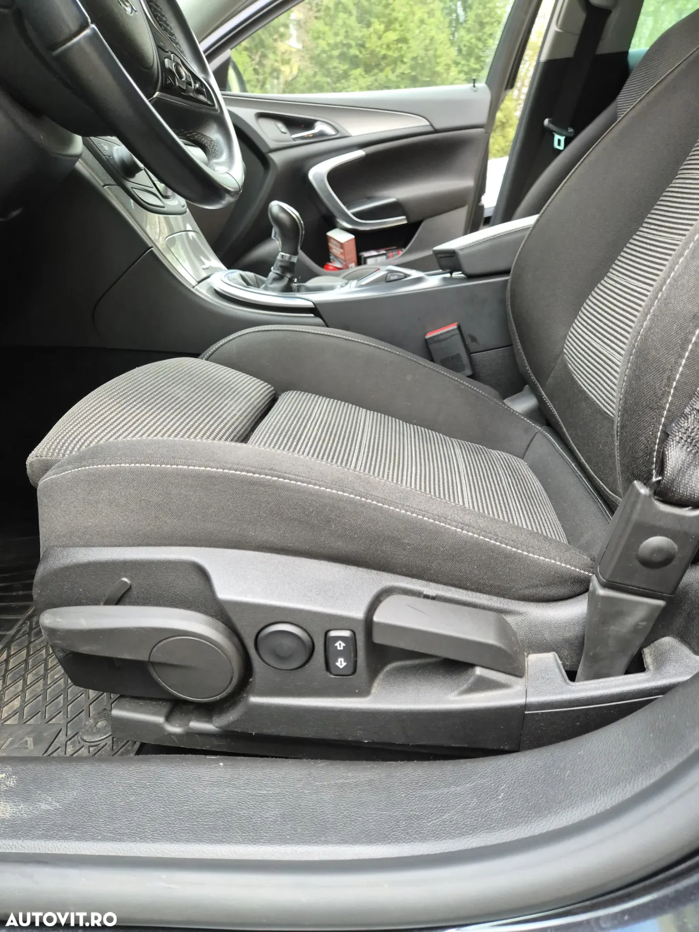 Opel Insignia 2.0 CDTI Sports Tourer ecoFLEXStart/Stop Business Edition - 14