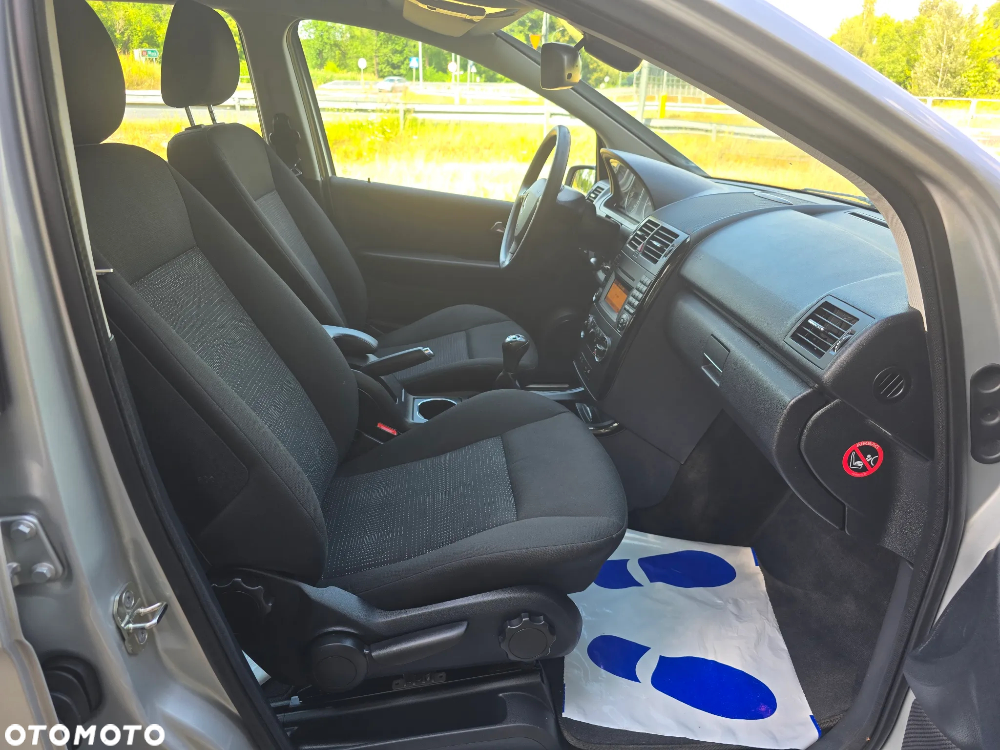 Mercedes-Benz Klasa A 150 BlueEfficiency - 32