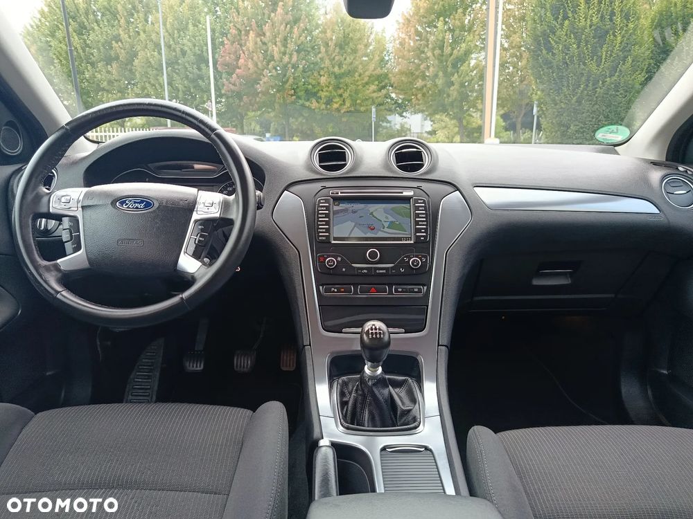 Ford Mondeo Turnier 2.2 TDCi Trend - 28