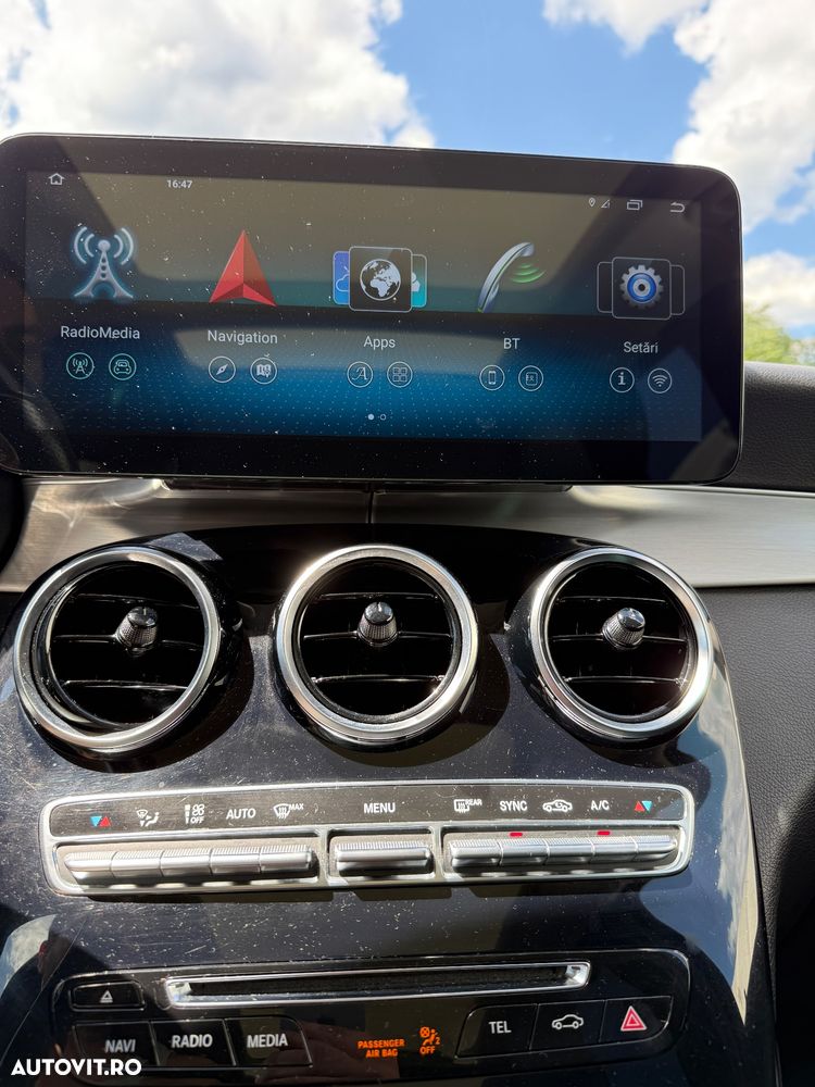 Mercedes-Benz GLC - 31