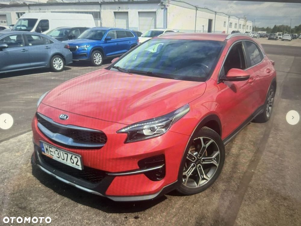 Kia XCeed 1.6 T-GDI Business Line DCT - 3