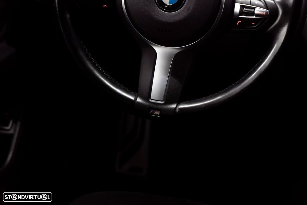 BMW X2 18 d sDrive Auto Pack M - 19