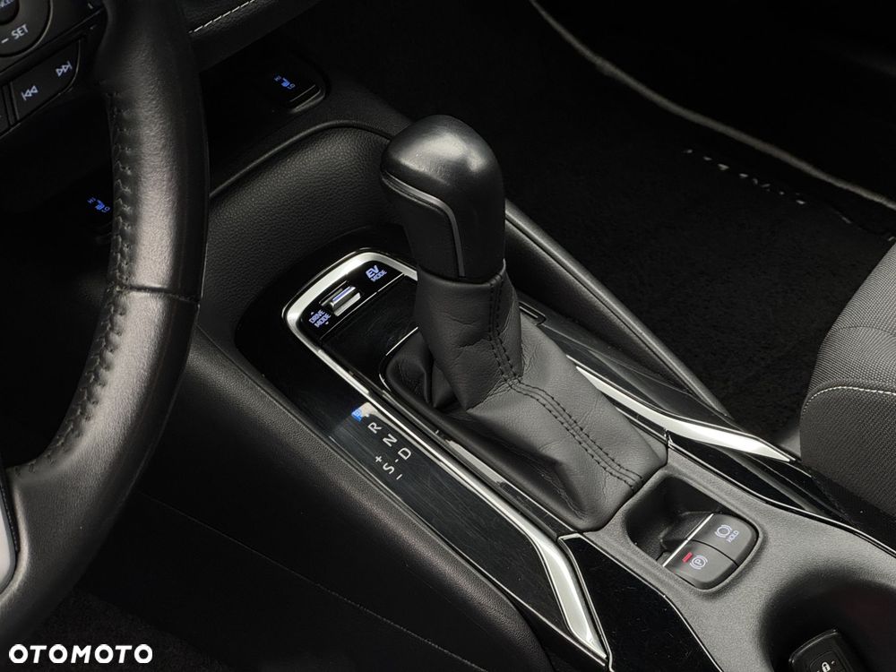 Toyota Corolla 2.0 Hybrid Comfort - 11