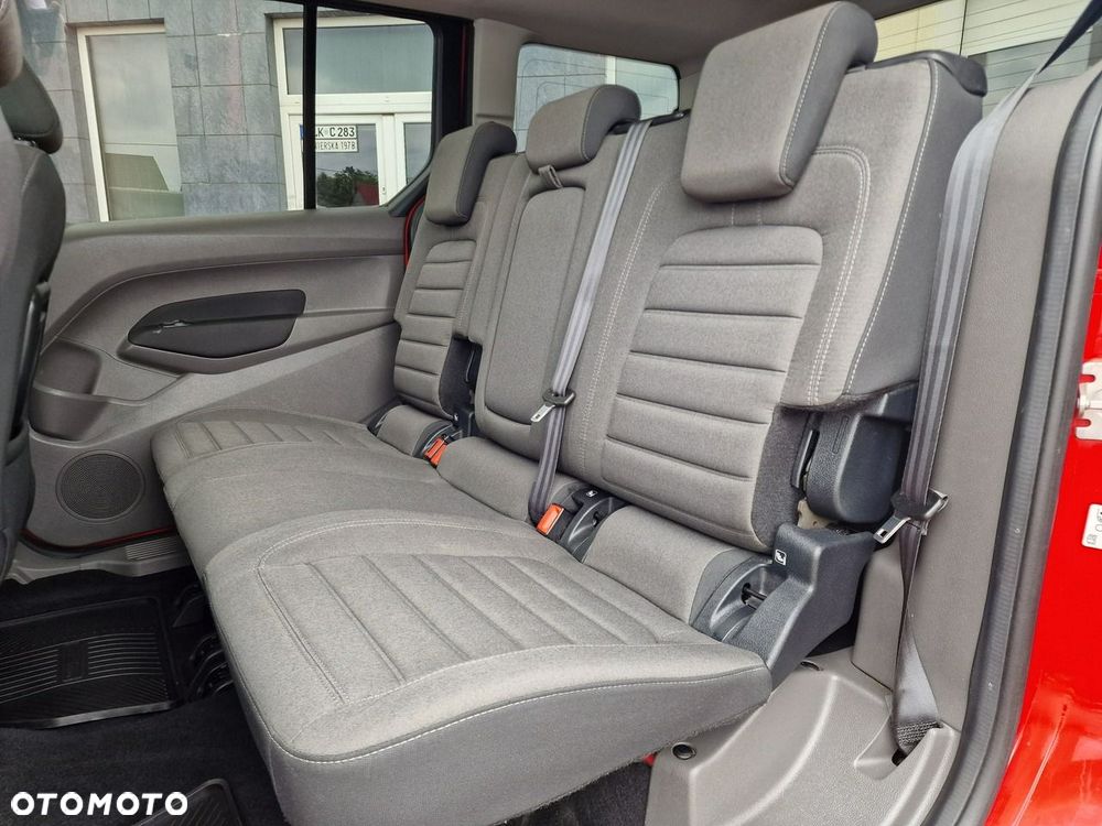 Ford Tourneo Connect Grand - 21