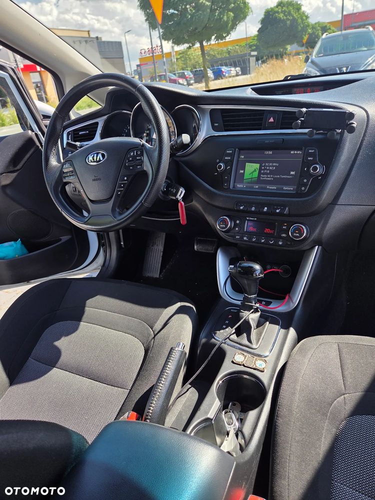 Kia Ceed 1.6 CRDi L DCT - 26