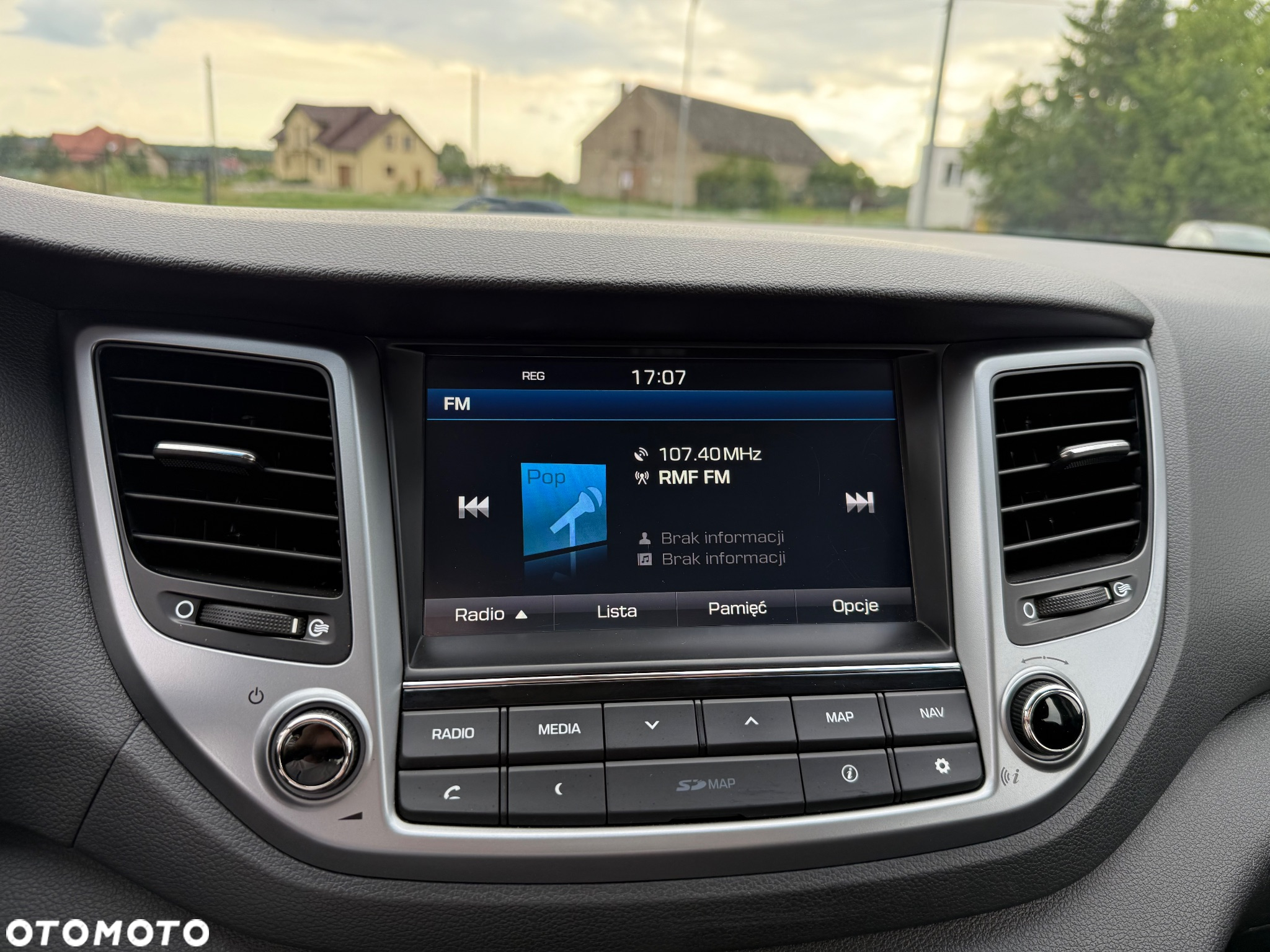 Hyundai Tucson - 22
