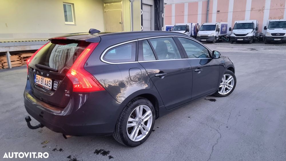 Volvo V60 T4 - 22