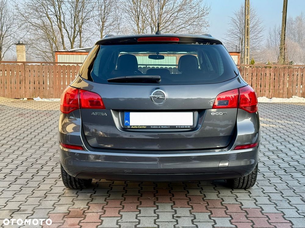 Opel Astra 1.7 CDTI Cosmo - 9