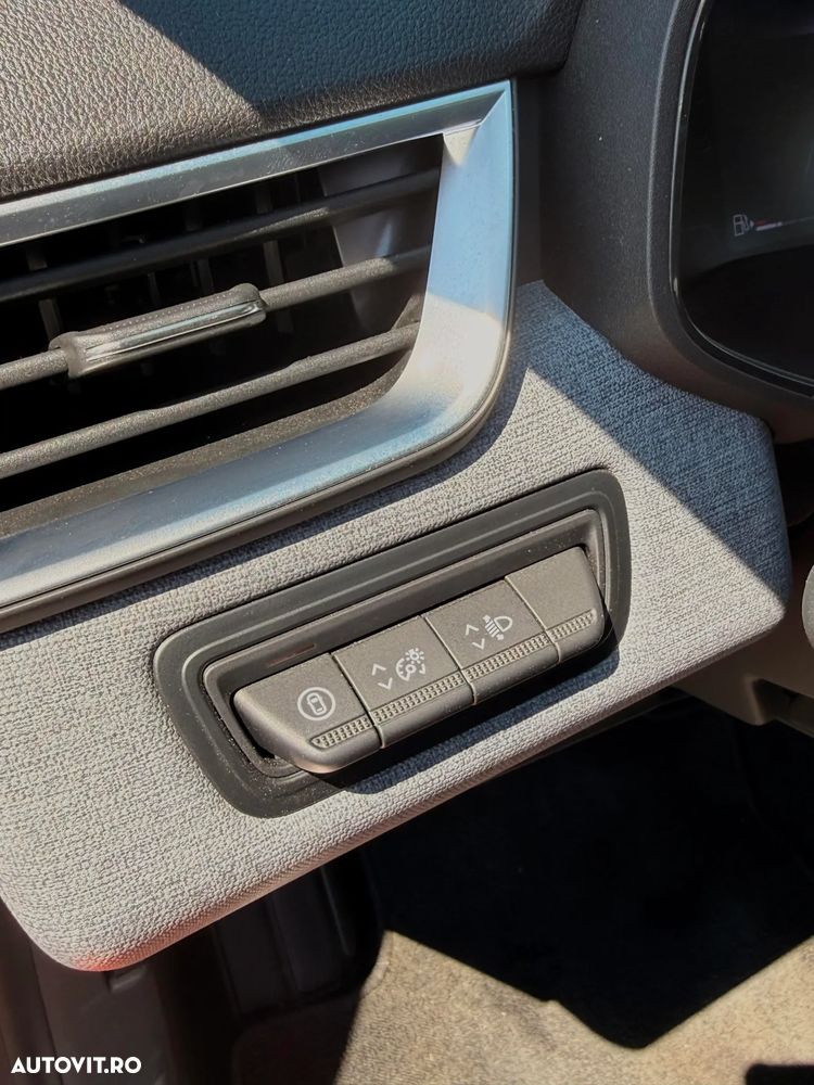 Renault Clio - 31