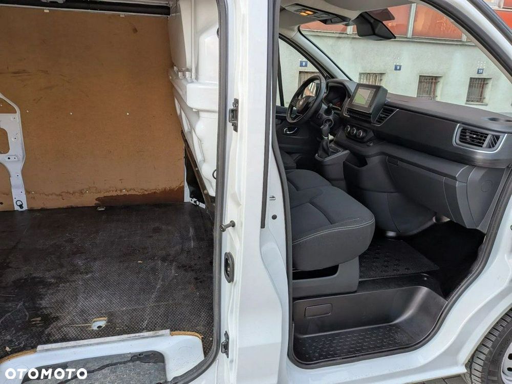 Renault Trafic - 19