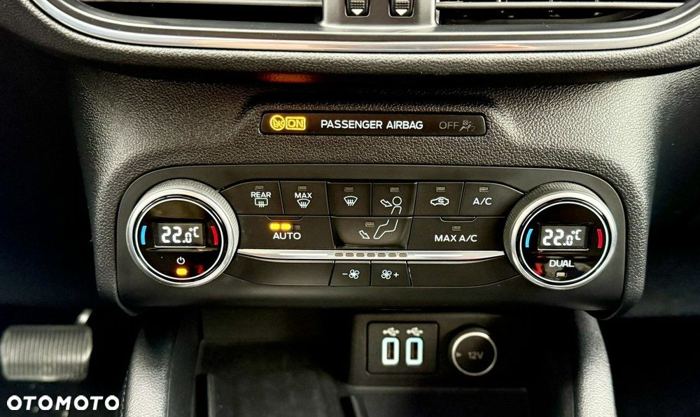 Ford Kuga 1.5 EcoBlue FWD Titanium X - 19