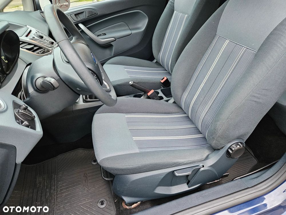 Ford Fiesta 1.25 Champions Edition - 20