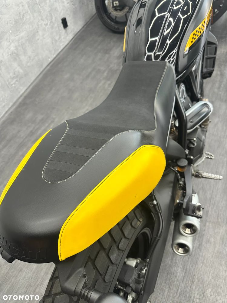 Ducati Scrambler - 18