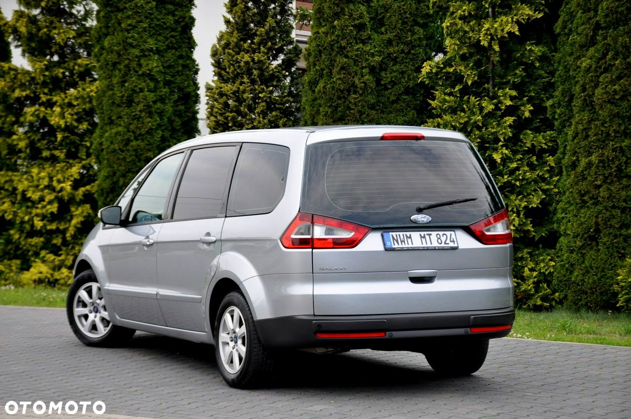 Ford Galaxy - 14